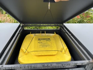 Originale Deckelmechanik der Metzler Mülltonnenbox